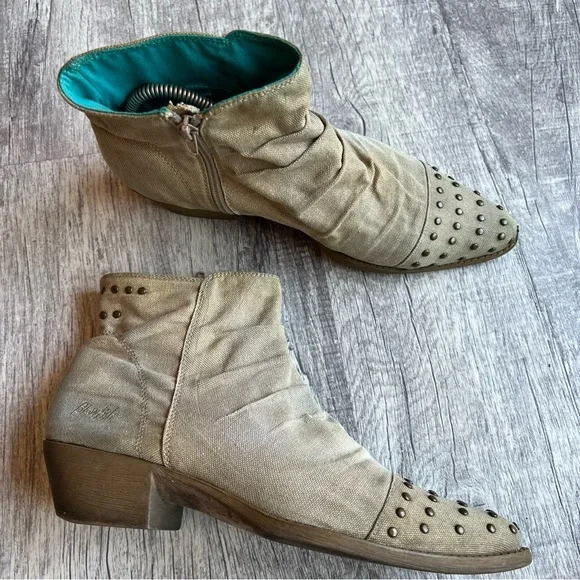 Blowfish Malibu Beige Canvas Studded Zip Bootie Size 9 - Picture 11 of 13